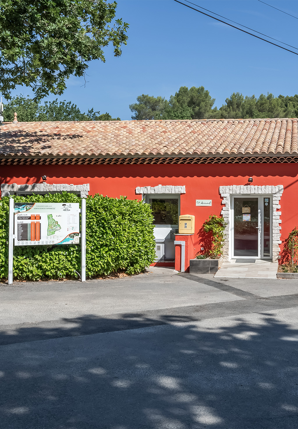 camping familial quatre etoiles pres de sainte maxime var